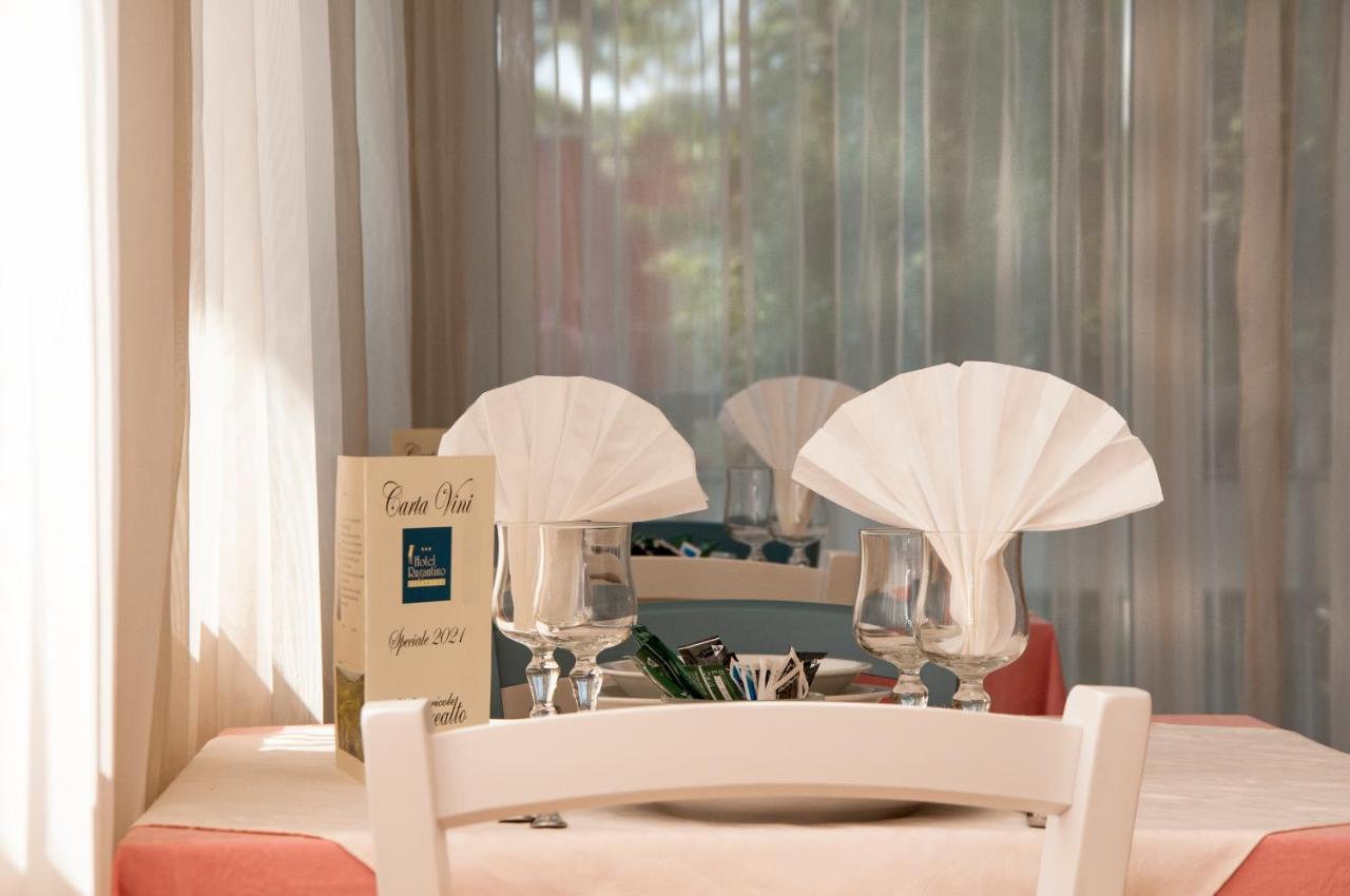 Hotel Rugantino Cesenatico Ngoại thất bức ảnh